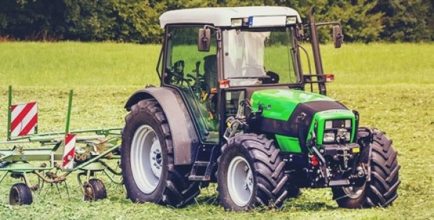 Kalmar introduces electric terminal tractor with fast-charging ability